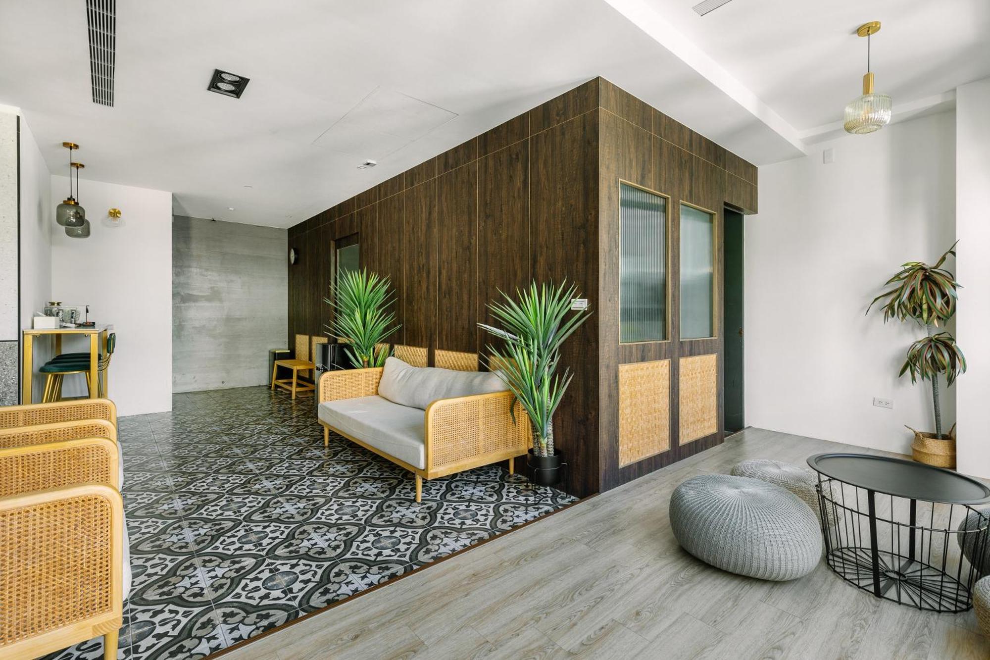 Nan Nan Otel Kaohsiung Dış mekan fotoğraf